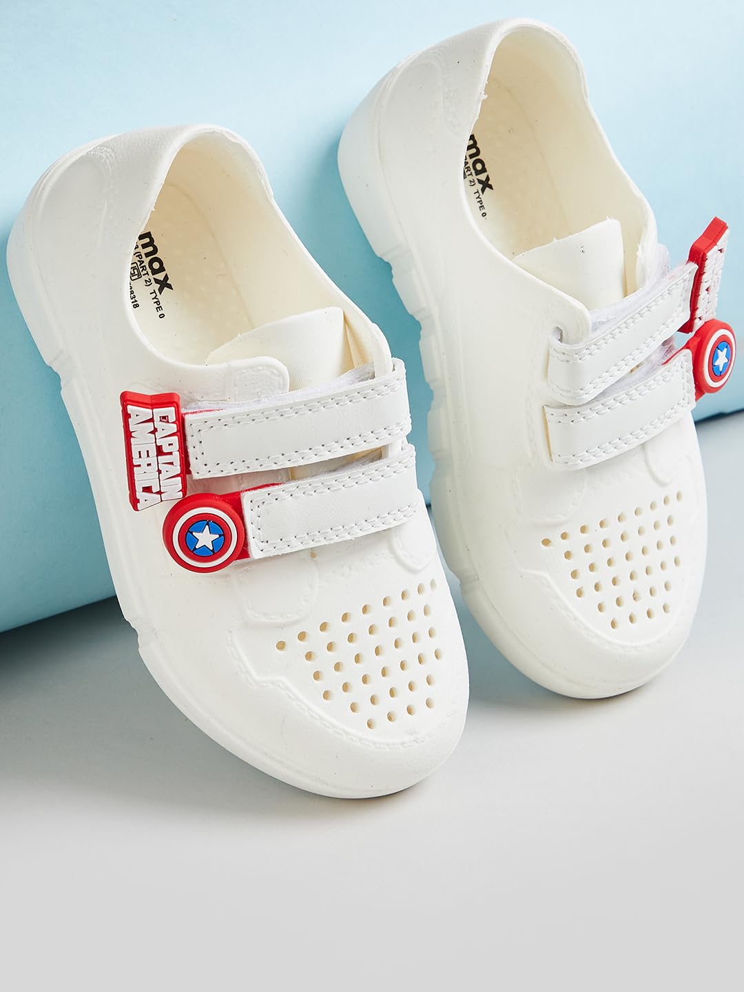 Max Boys Captain America Perforated Sneakers(White_28)