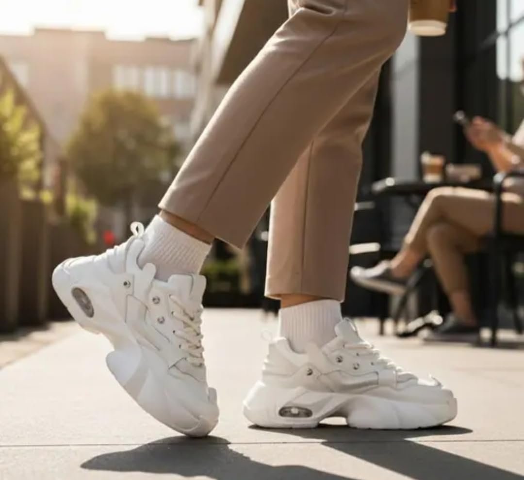 IGRIM Men Lightweight Lace-Up Sneakers White - Image 2