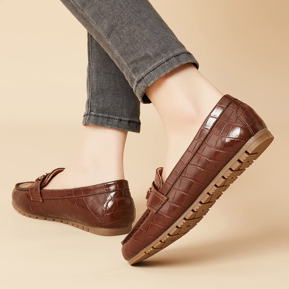 Women's Loafer Shoes Leisure Slip On Work Shoes Comfort Walking Flats, Chocolate, 9.5 - Image 8