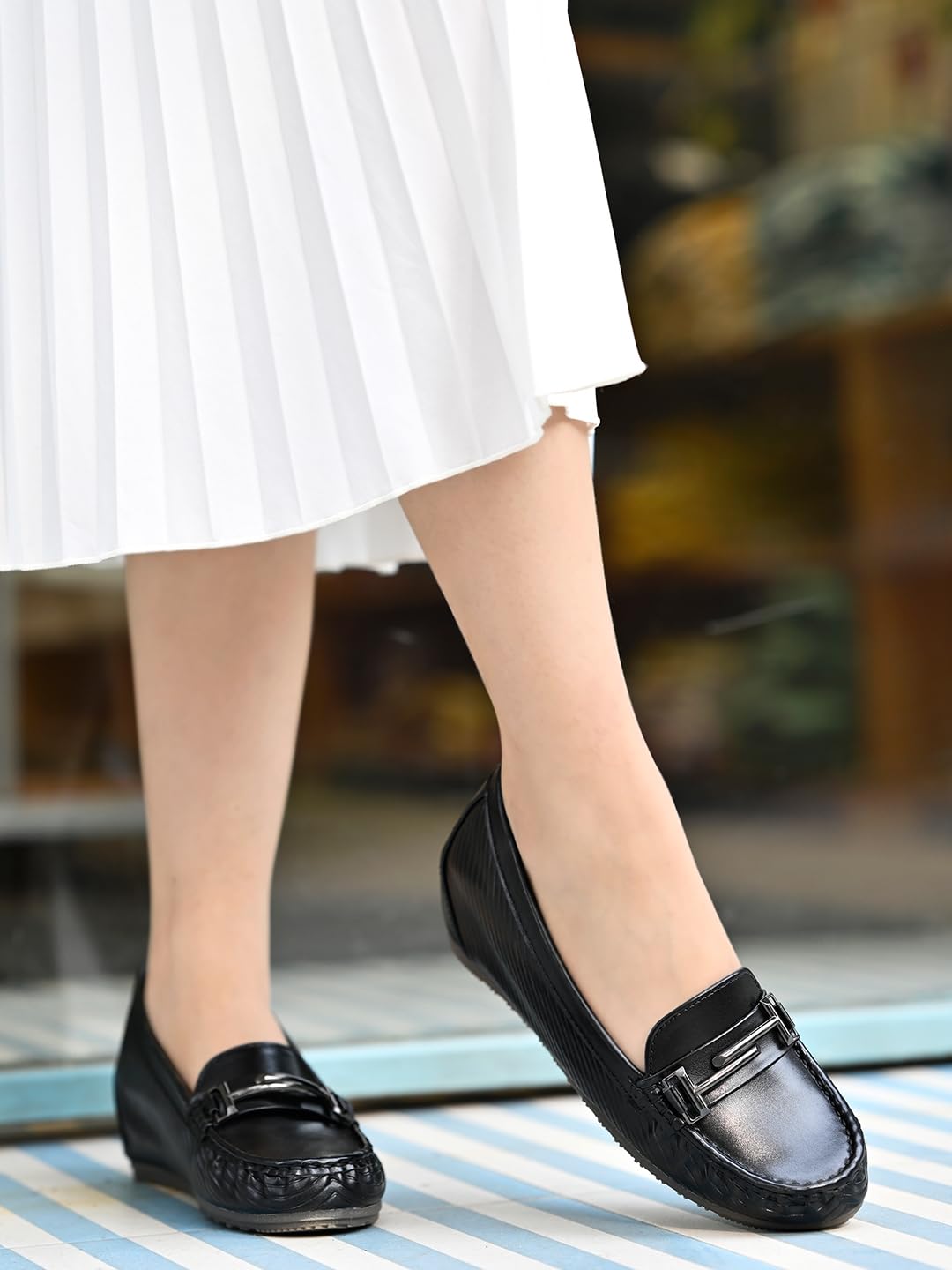 Women's Suede Loafers Black /EU42 / UK9 - Image 2