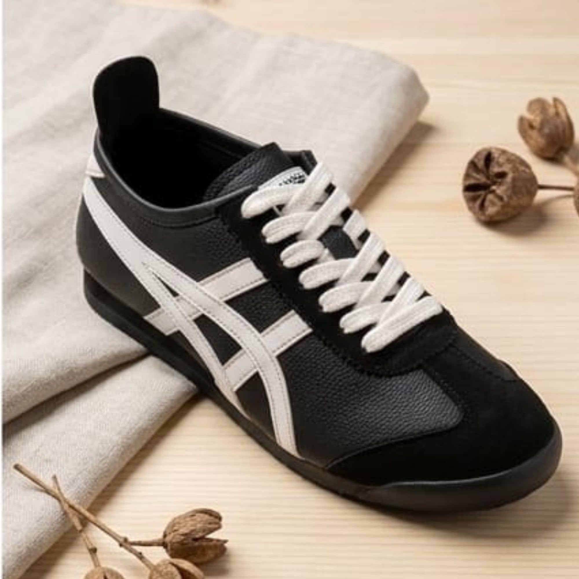 Men’s PU Upper Trendy Striped Pattern Rubber Sole Casual Lace Up Sneakers (Black-10) - Image 5